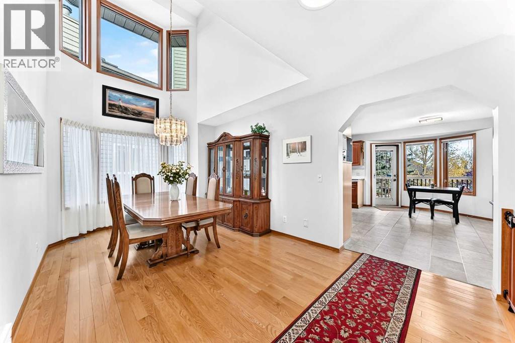127 Edgebrook Circle NW