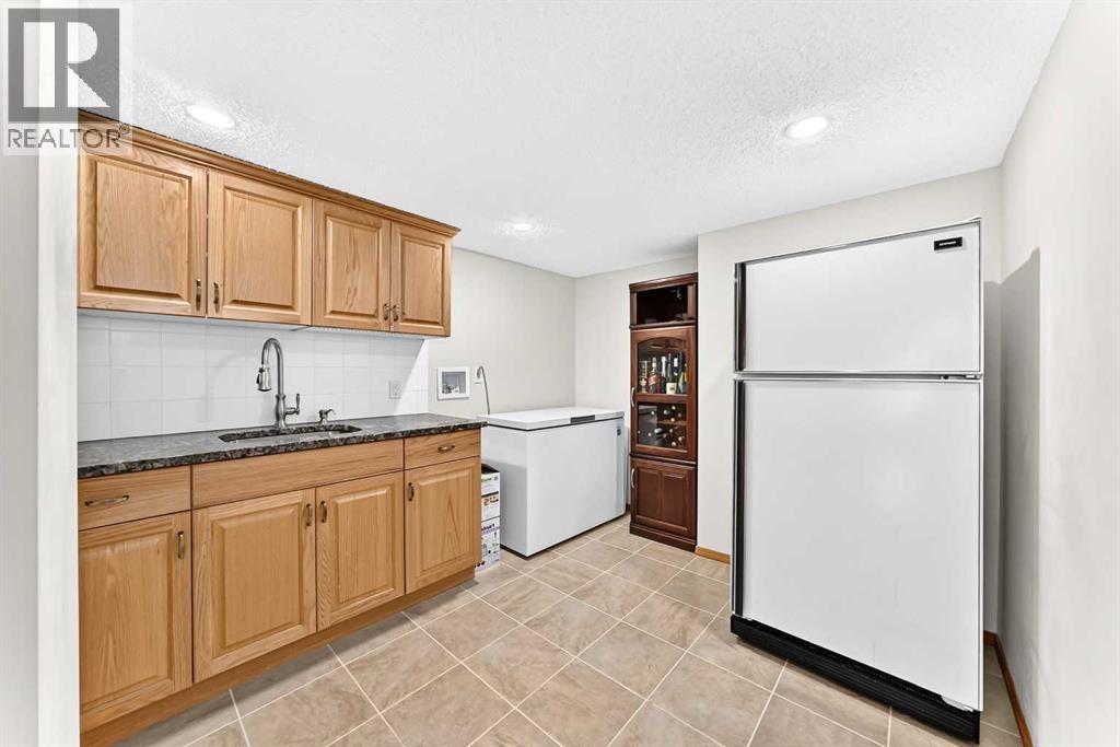 127 Edgebrook Circle NW