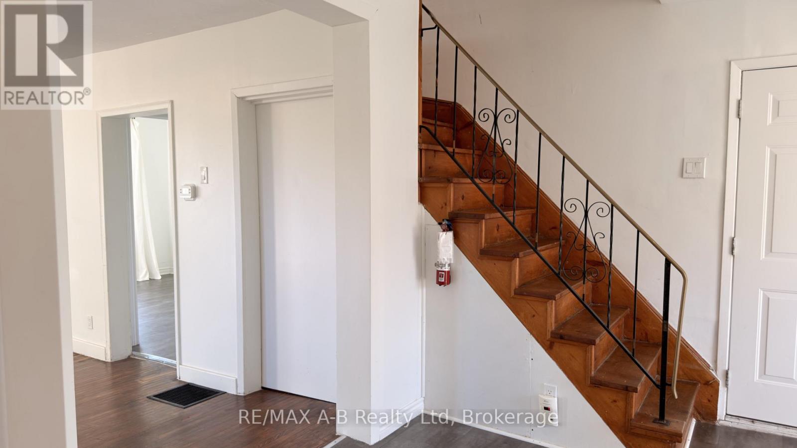 92 East Gore Street, Stratford, Ontario  N5A 3X5 - Photo 21 - X14033846