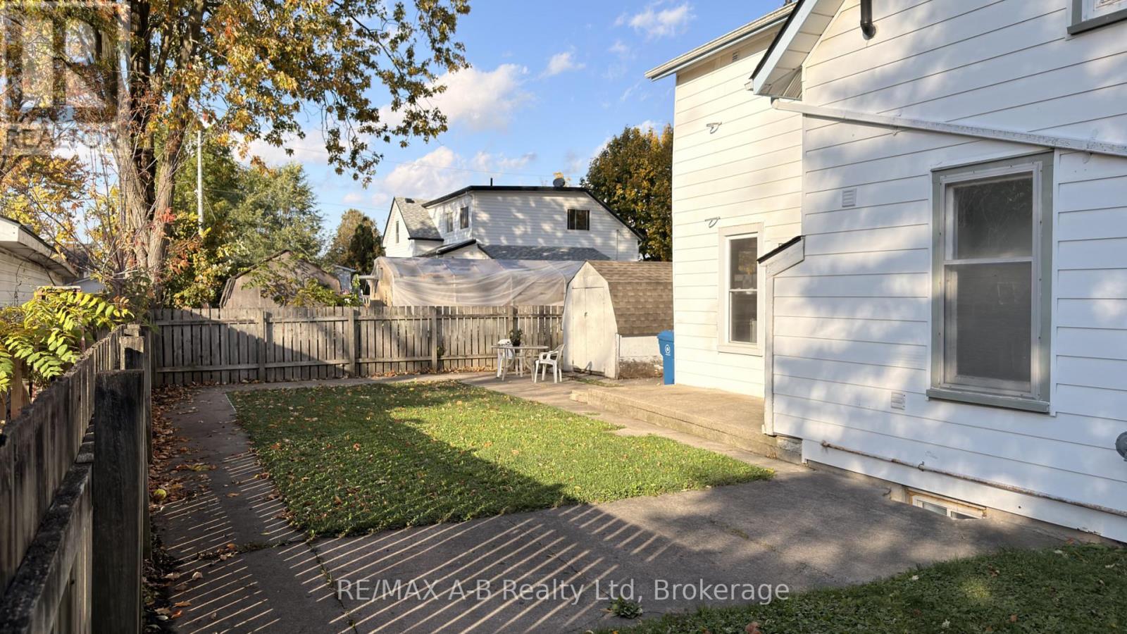 92 East Gore Street, Stratford, Ontario  N5A 3X5 - Photo 46 - X14033846