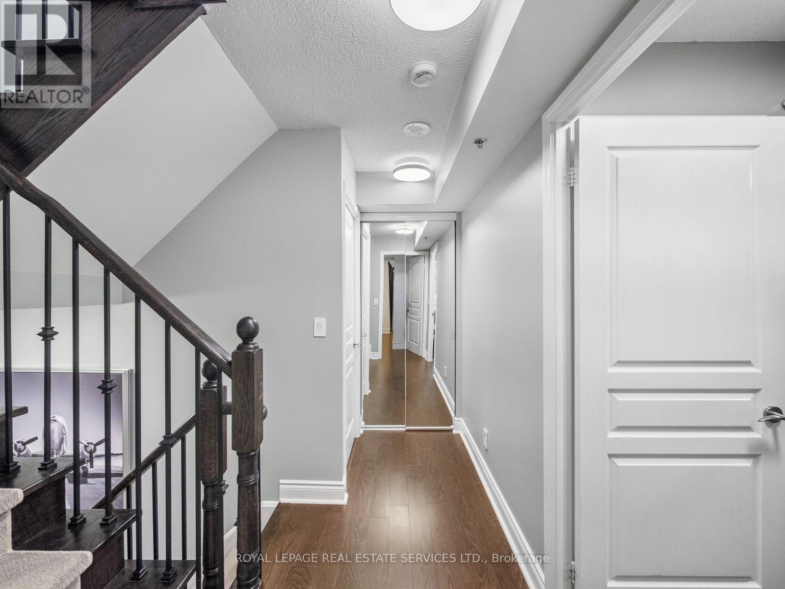 108 - 2230 Lake Shore Boulevard W, Toronto (Mimico), Ontario  M8V 0B2 - Photo 19 - W14034276