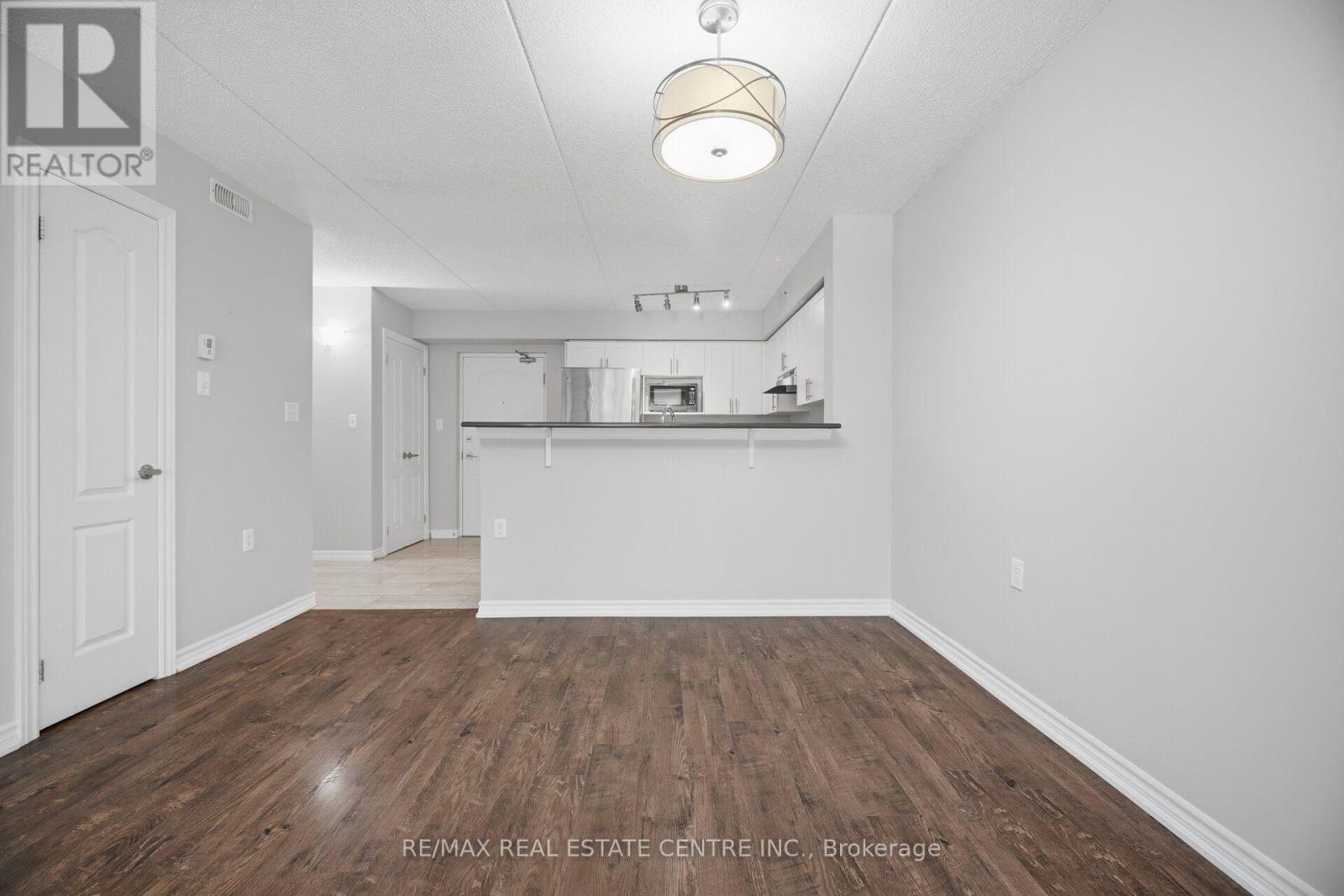 103 - 1450 Main Street E, Milton (De Dempsey), Ontario  L9T 8W4 - Photo 13 - W14034320
