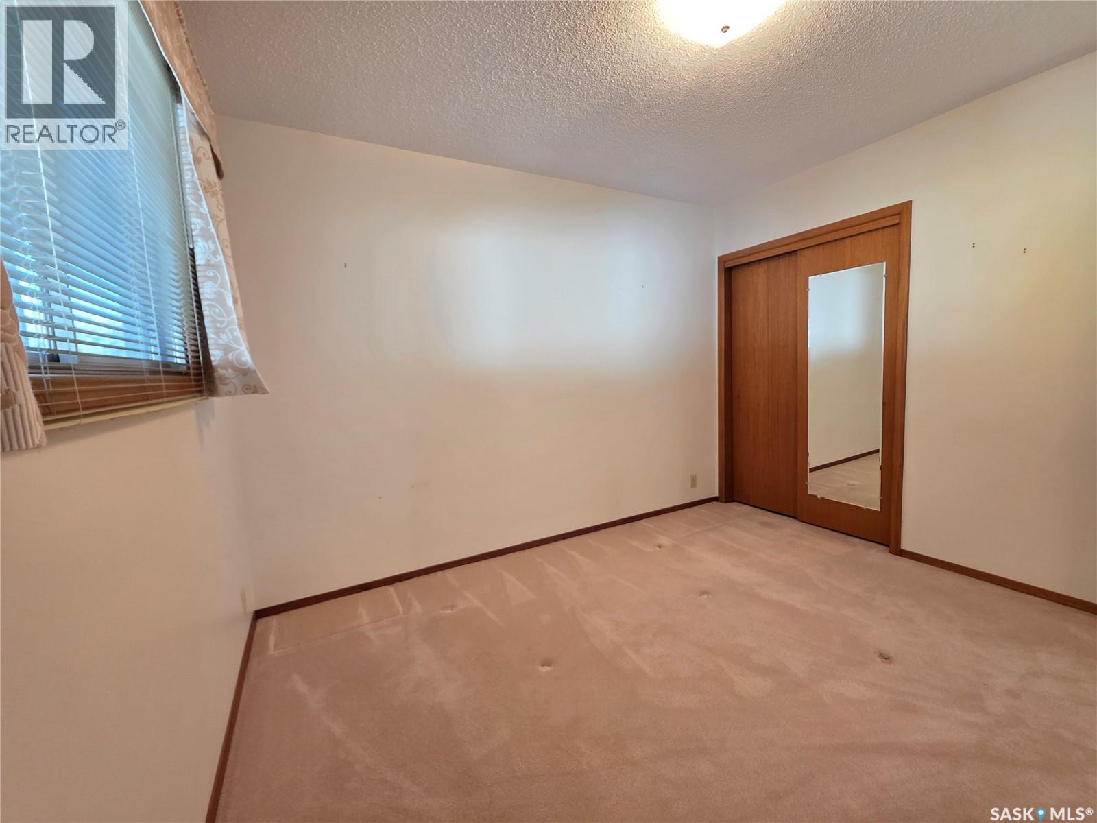 460 7th Avenue Se, Swift Current, Saskatchewan  S9H 3P9 - Photo 15 - SK051134