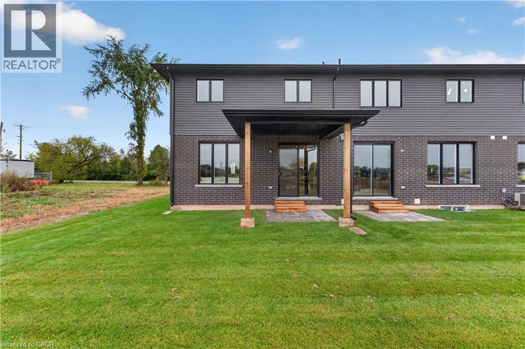 967 Clare Avenue, Welland, Ontario  L3C 3C2 - Photo 6 - 40871437
