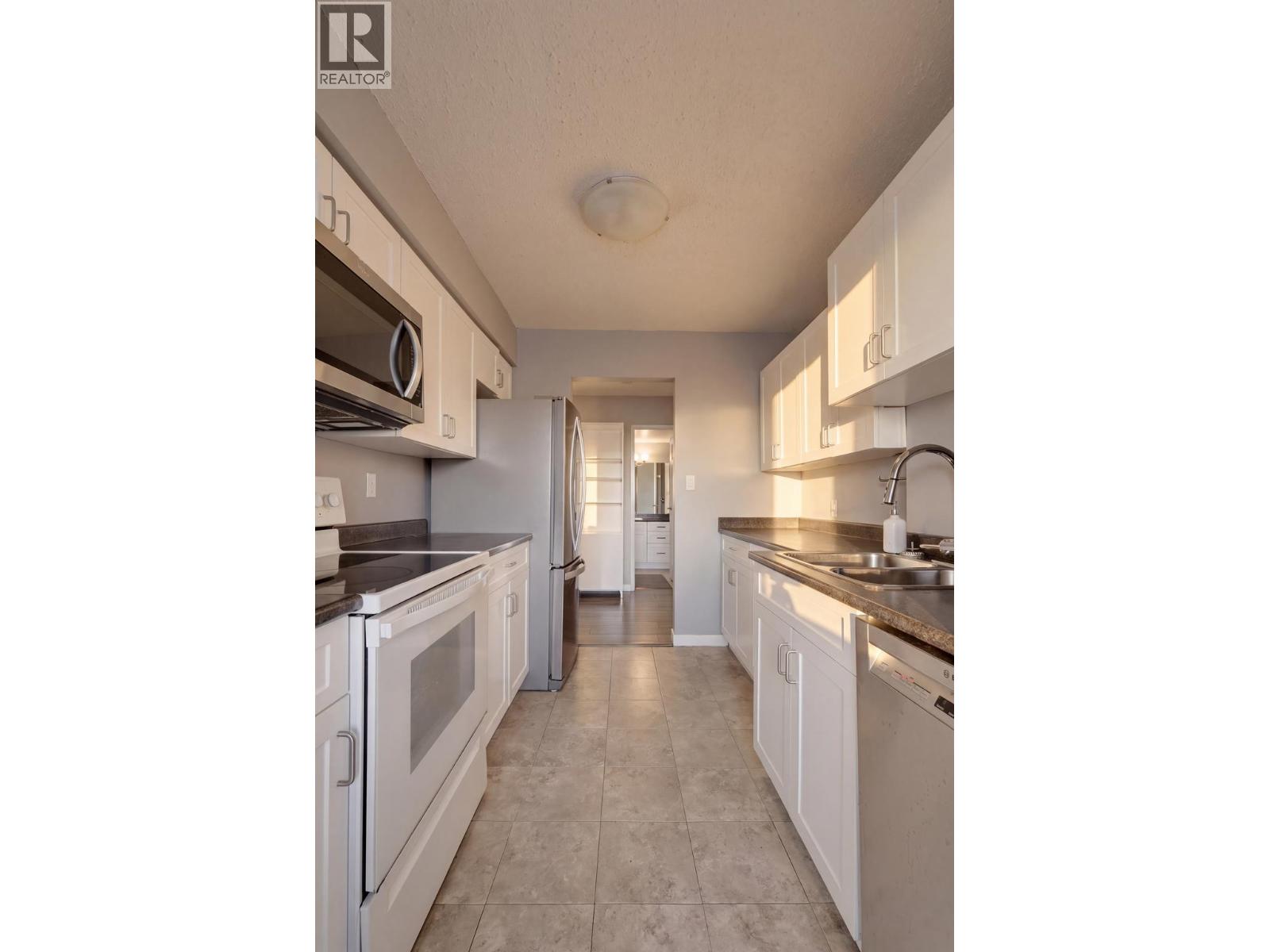 1303 2060 Bellwood Avenue, Burnaby, British Columbia  V5B 4V2 - Photo 15 - R3173192