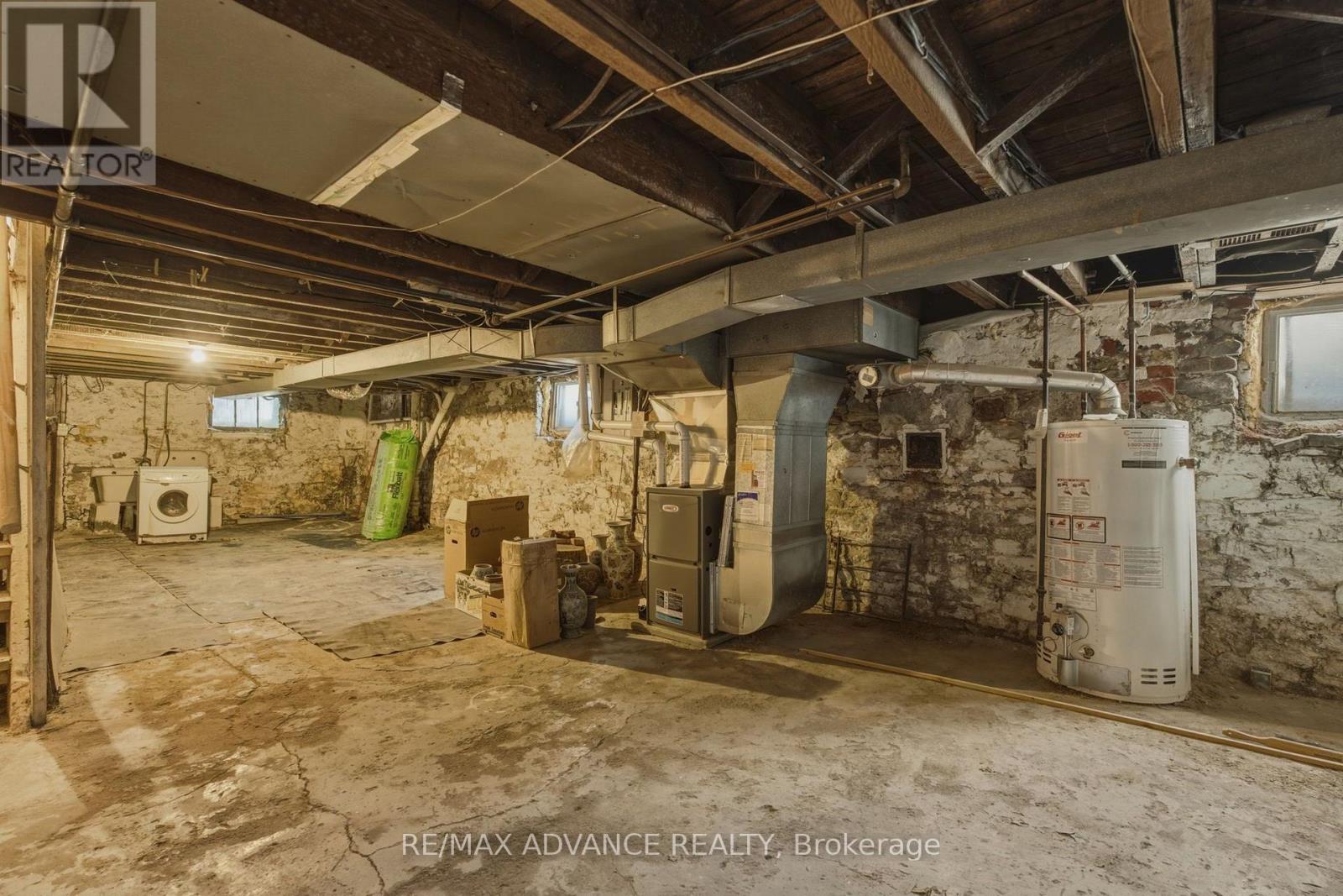 82a Augusta Avenue, Toronto, Ontario  M5T 2L1 - Photo 47 - C13877000