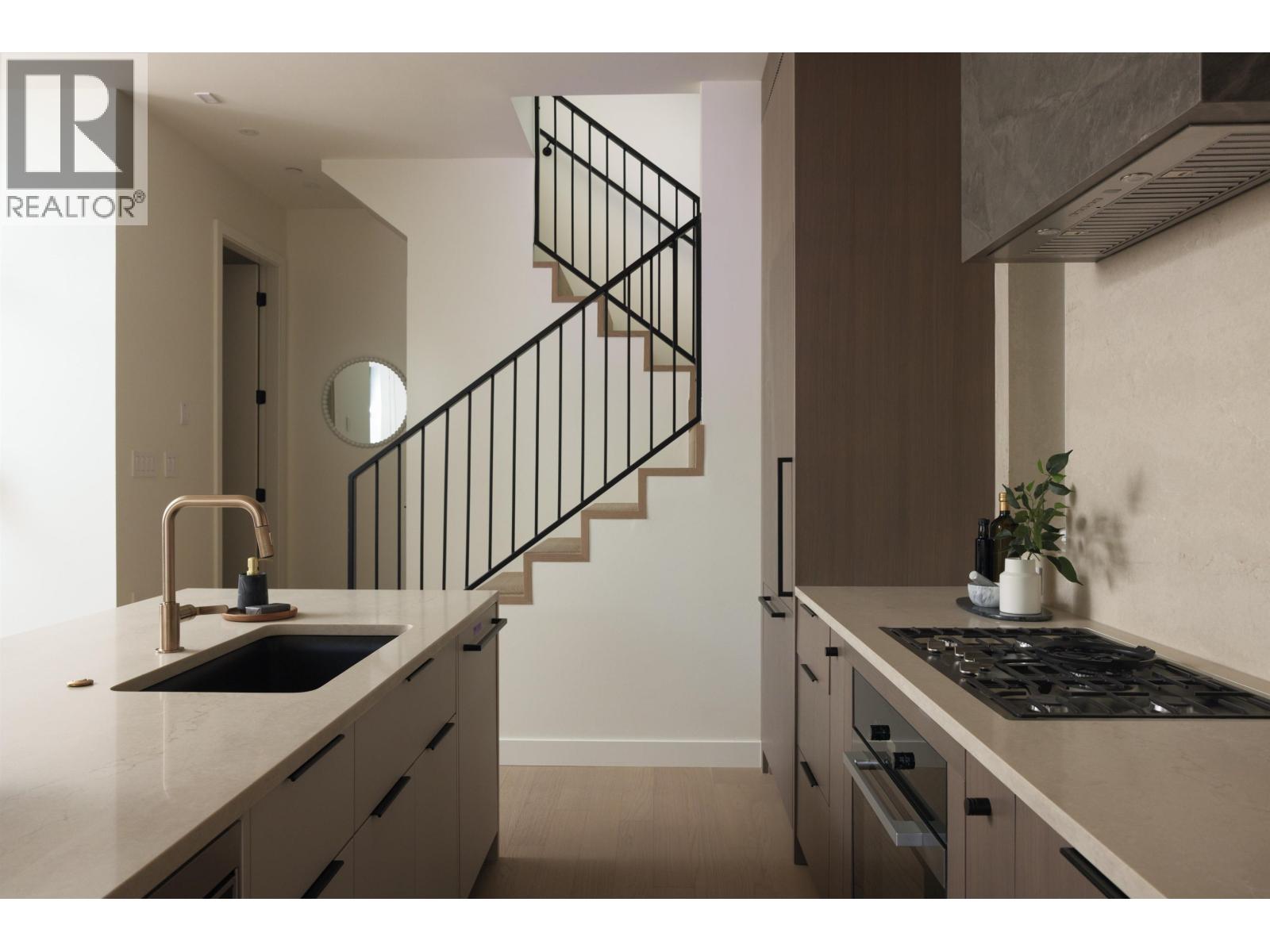 1 141 E 22nd Avenue, Vancouver, British Columbia  V5V 1T5 - Photo 13 - R3175415