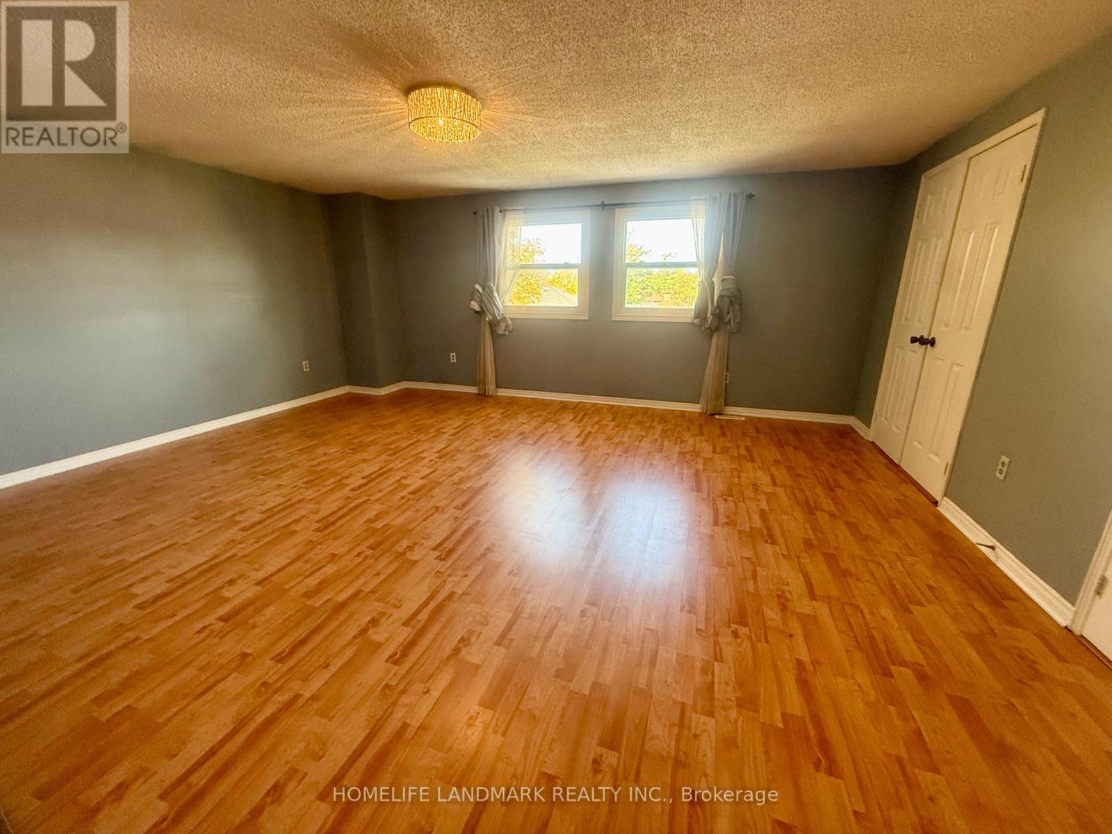 23 Wallace Drive, Barrie, Ontario  L4N 7E2 - Photo 45 - S14034312