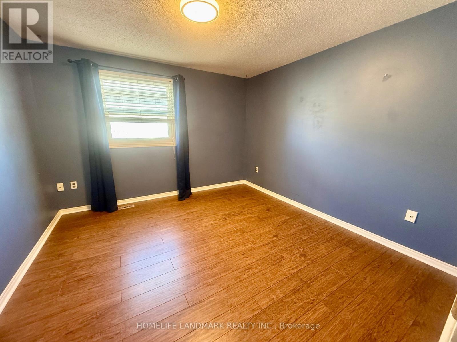 23 Wallace Drive, Barrie, Ontario  L4N 7E2 - Photo 46 - S14034312