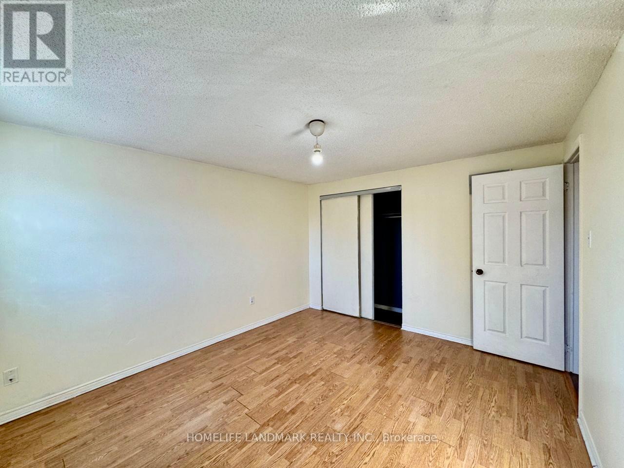 23 Wallace Drive, Barrie, Ontario  L4N 7E2 - Photo 39 - S14034312