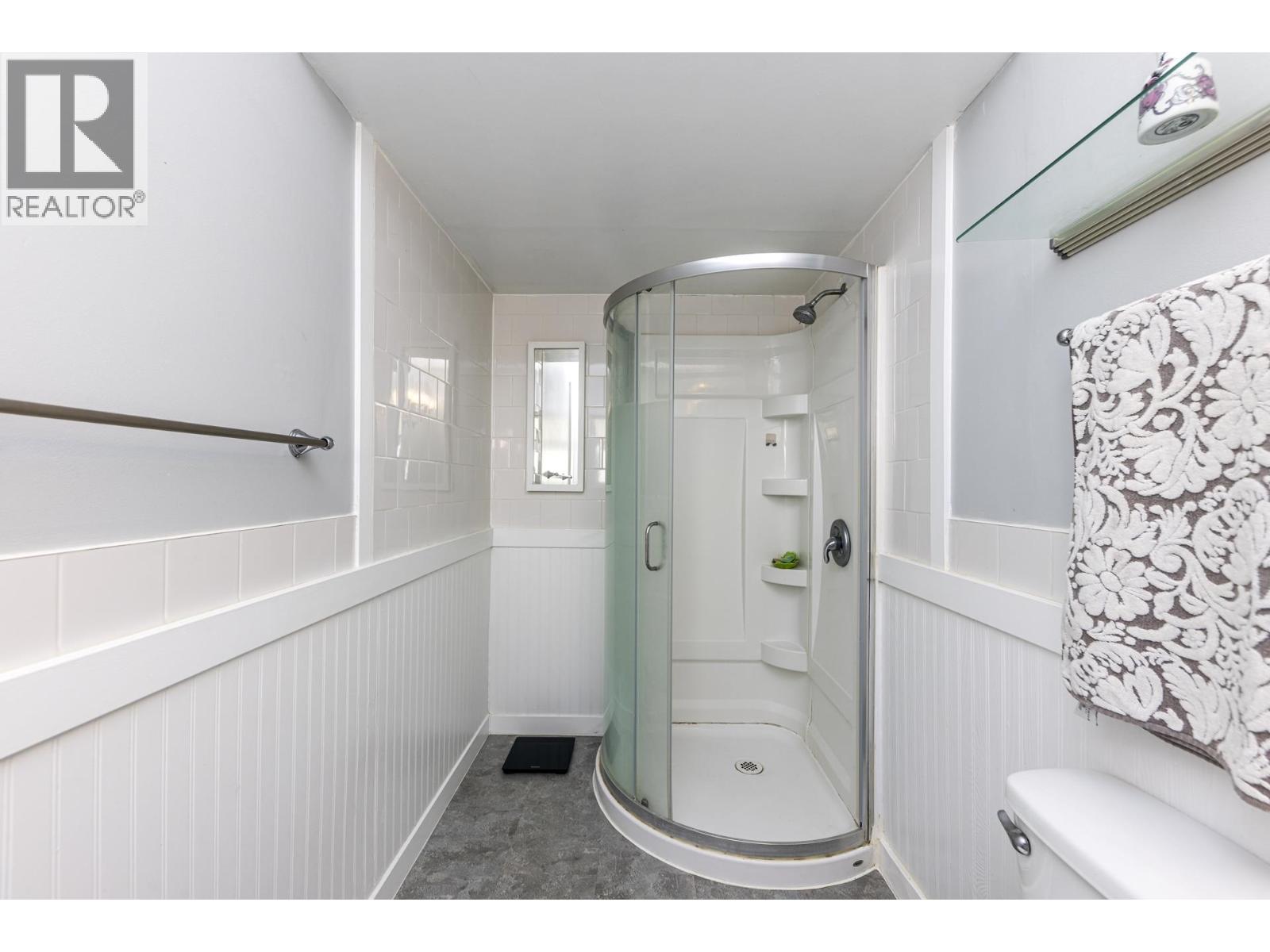 741 E 18th Street, North Vancouver, British Columbia  V7L 2Y7 - Photo 18 - R3175496