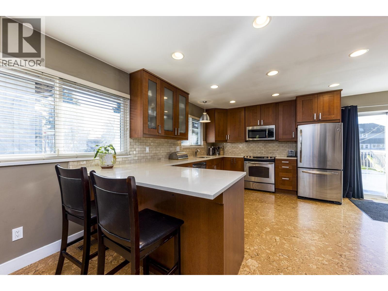 741 E 18th Street, North Vancouver, British Columbia  V7L 2Y7 - Photo 9 - R3175496
