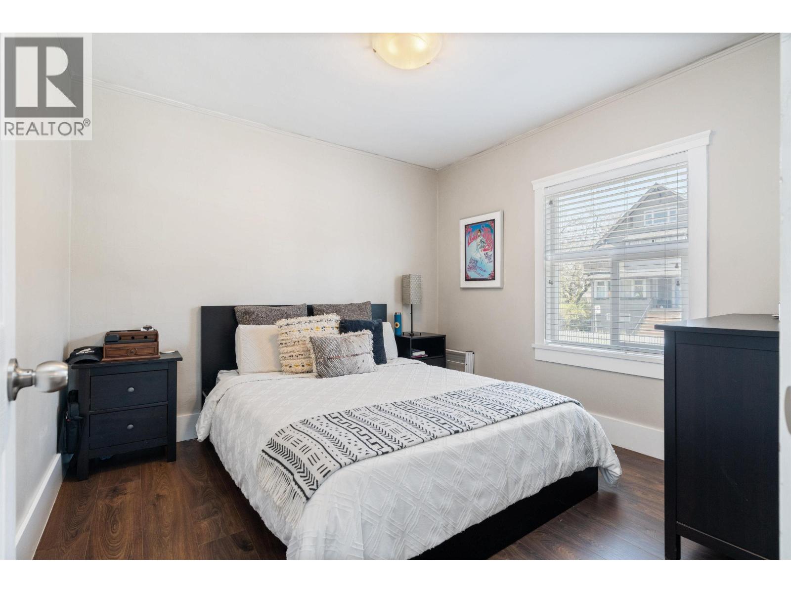 28xx W 6th Avenue, Vancouver, British Columbia  V6K 1X1 - Photo 2 - R3175521