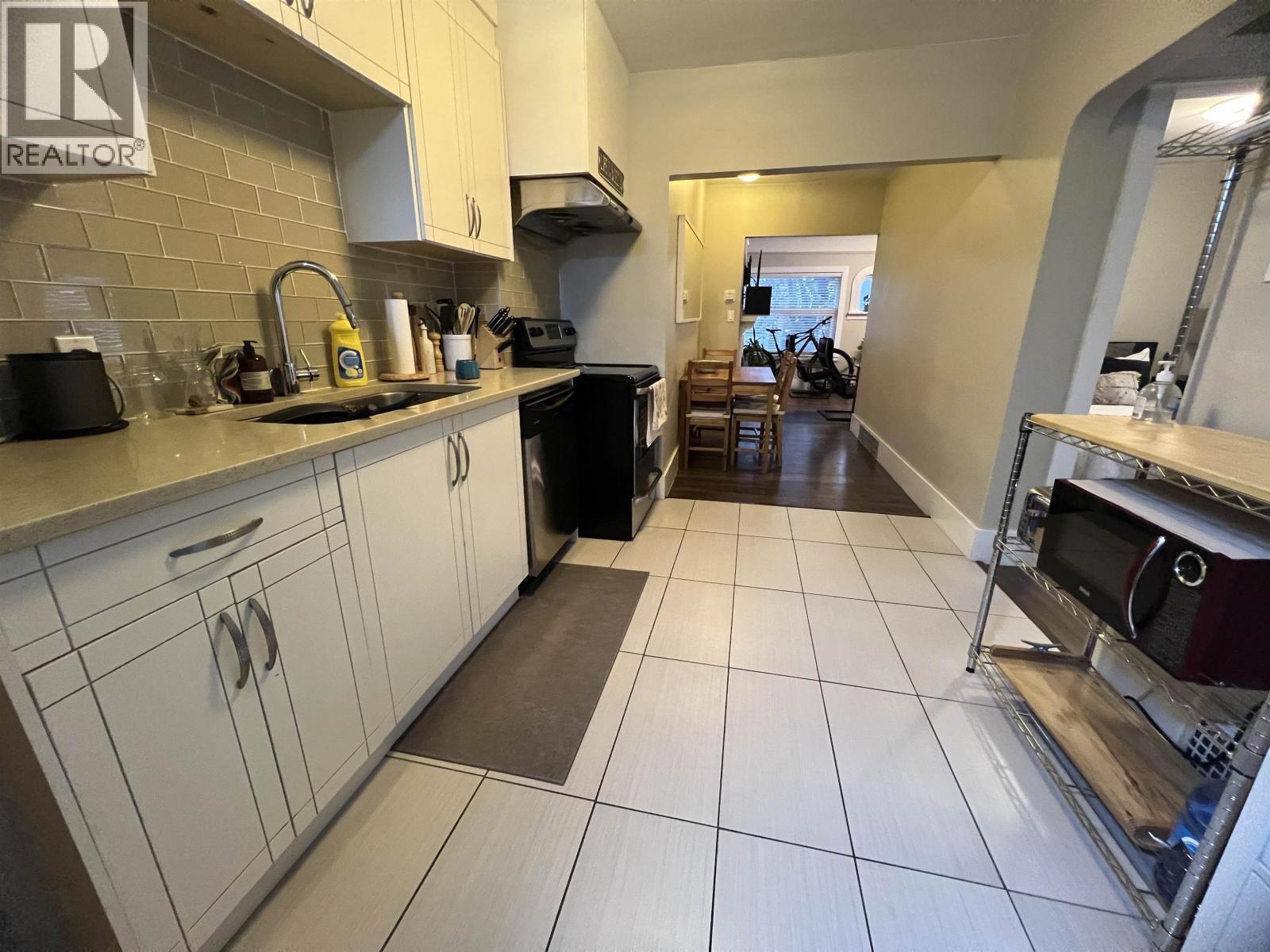 28xx W 6th Avenue, Vancouver, British Columbia  V6K 1X1 - Photo 8 - R3175521