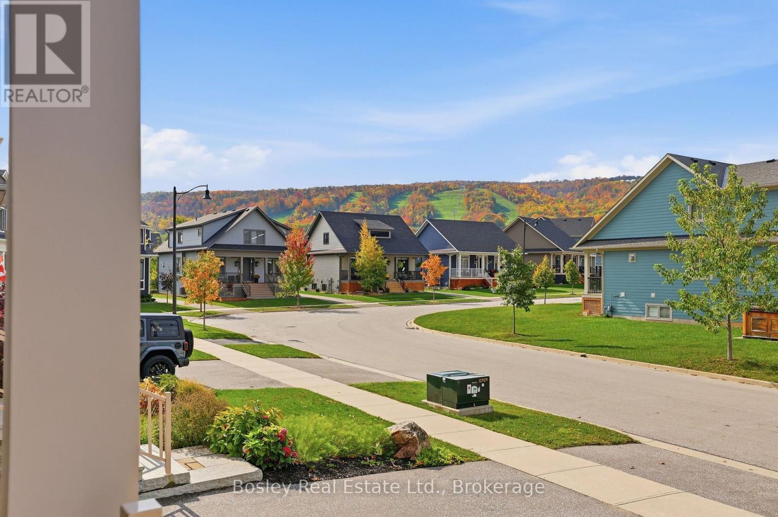 242 Courtland Street, Blue Mountains, Ontario L9Y 0R4 - Photo 3 - X14034346