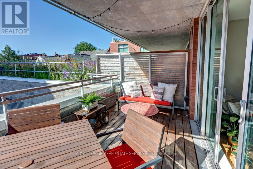 210 - 301 Markham Street, Toronto, Ontario  M6J 3X2 - Photo 11 - C14034358
