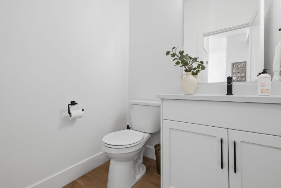 9 7259 RAMSAY PLACE|Eastern Hillsides