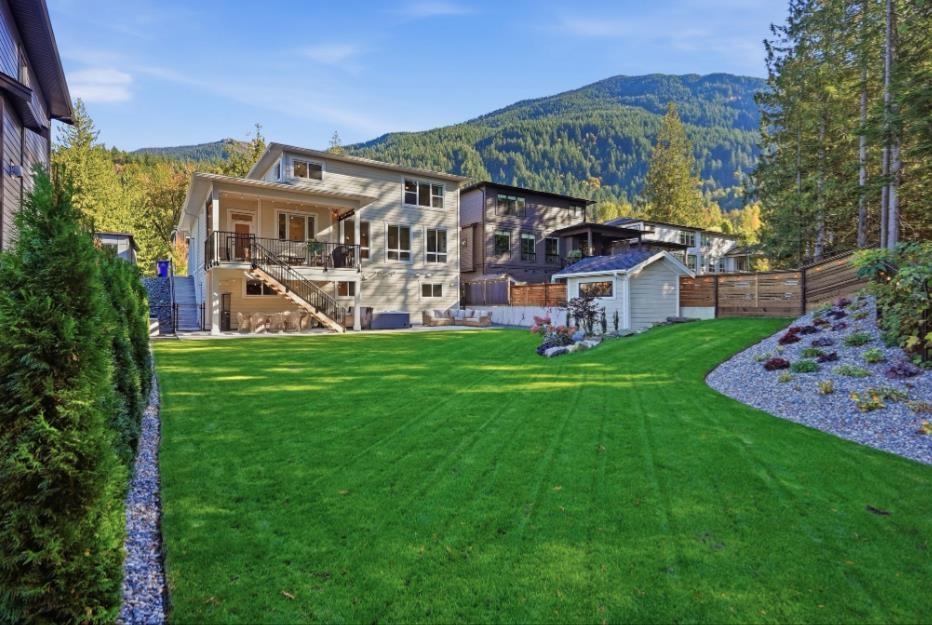 9 7259 RAMSAY PLACE|Eastern Hillsides
