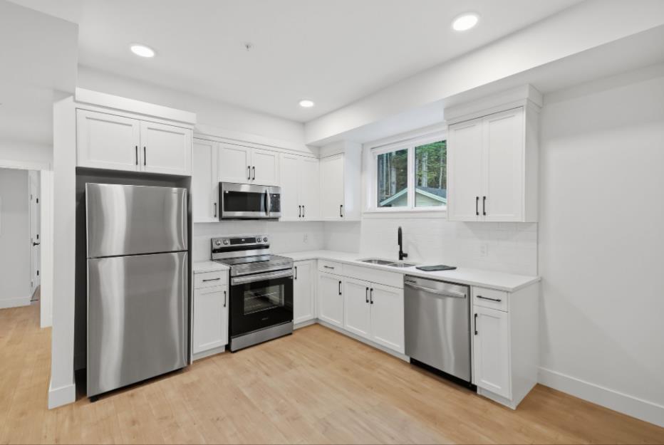 9 7259 RAMSAY PLACE|Eastern Hillsides
