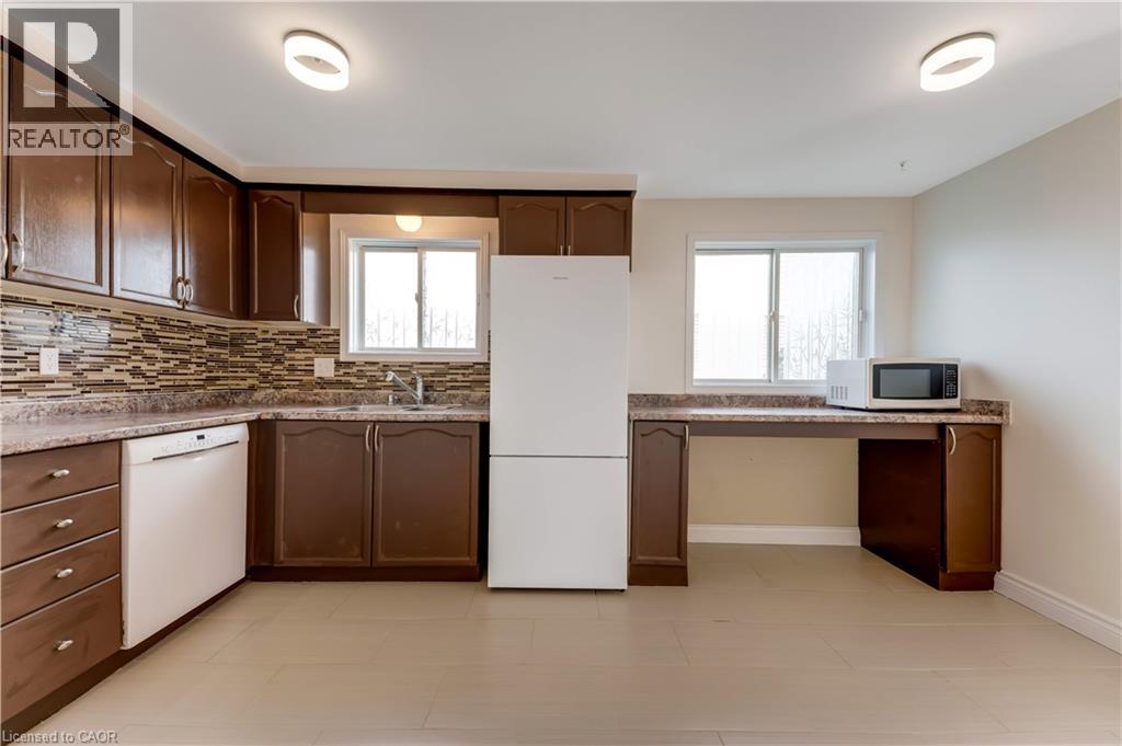 47 Bushnell Drive, Cambridge, Ontario N1R 8C5 - Photo 11 - 40867756
