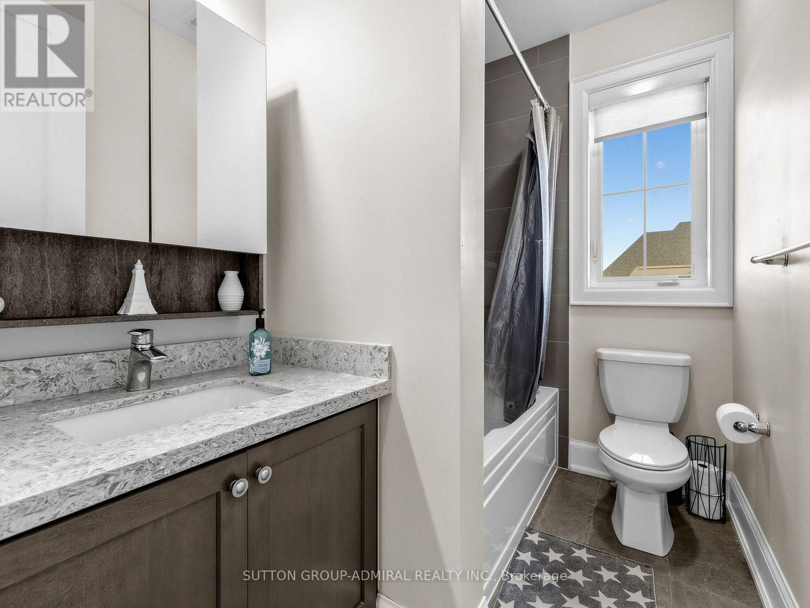 109 Leaden Hall Drive, East Gwillimbury, Ontario  L9N 0R5 - Photo 10 - N14034360