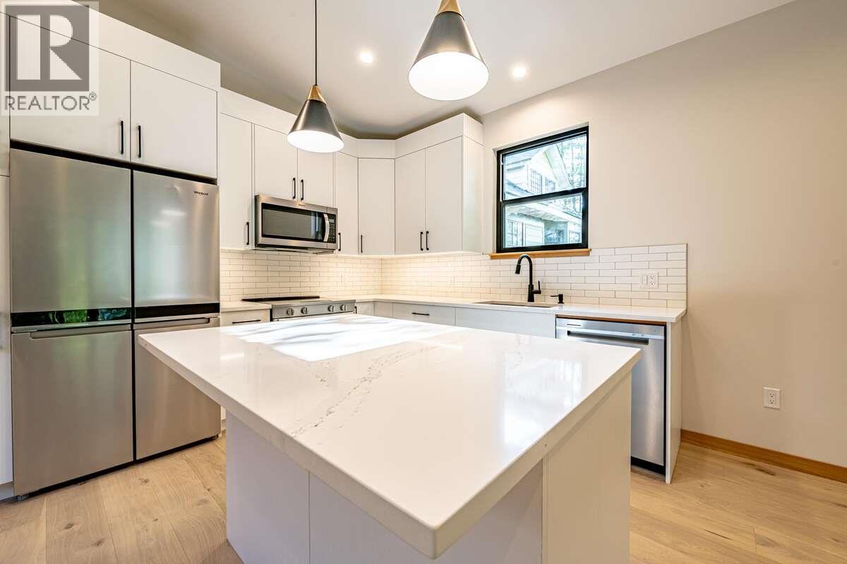 916 Carbonate Street Unit# 2, Nelson, British Columbia  V1L 4R4 - Photo 19 - 10403663