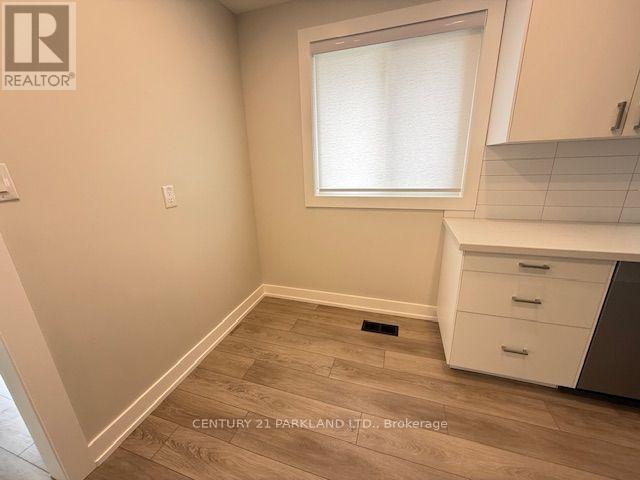 Main Level - 82 Verobeach Boulevard, Toronto, Ontario  M9M 1P9 - Photo 12 - W14034336