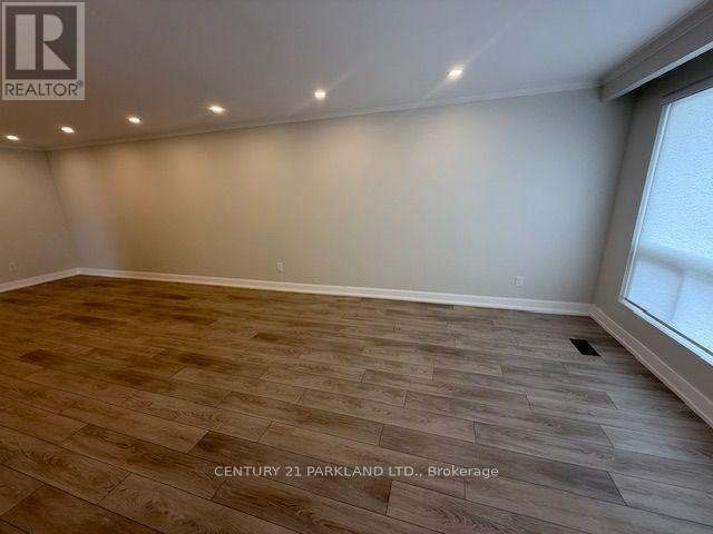 Main Level - 82 Verobeach Boulevard, Toronto, Ontario  M9M 1P9 - Photo 5 - W14034336