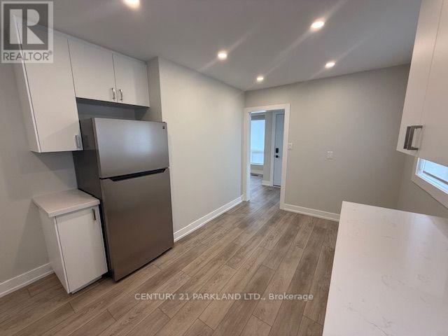 Main Level - 82 Verobeach Boulevard, Toronto, Ontario  M9M 1P9 - Photo 8 - W14034336