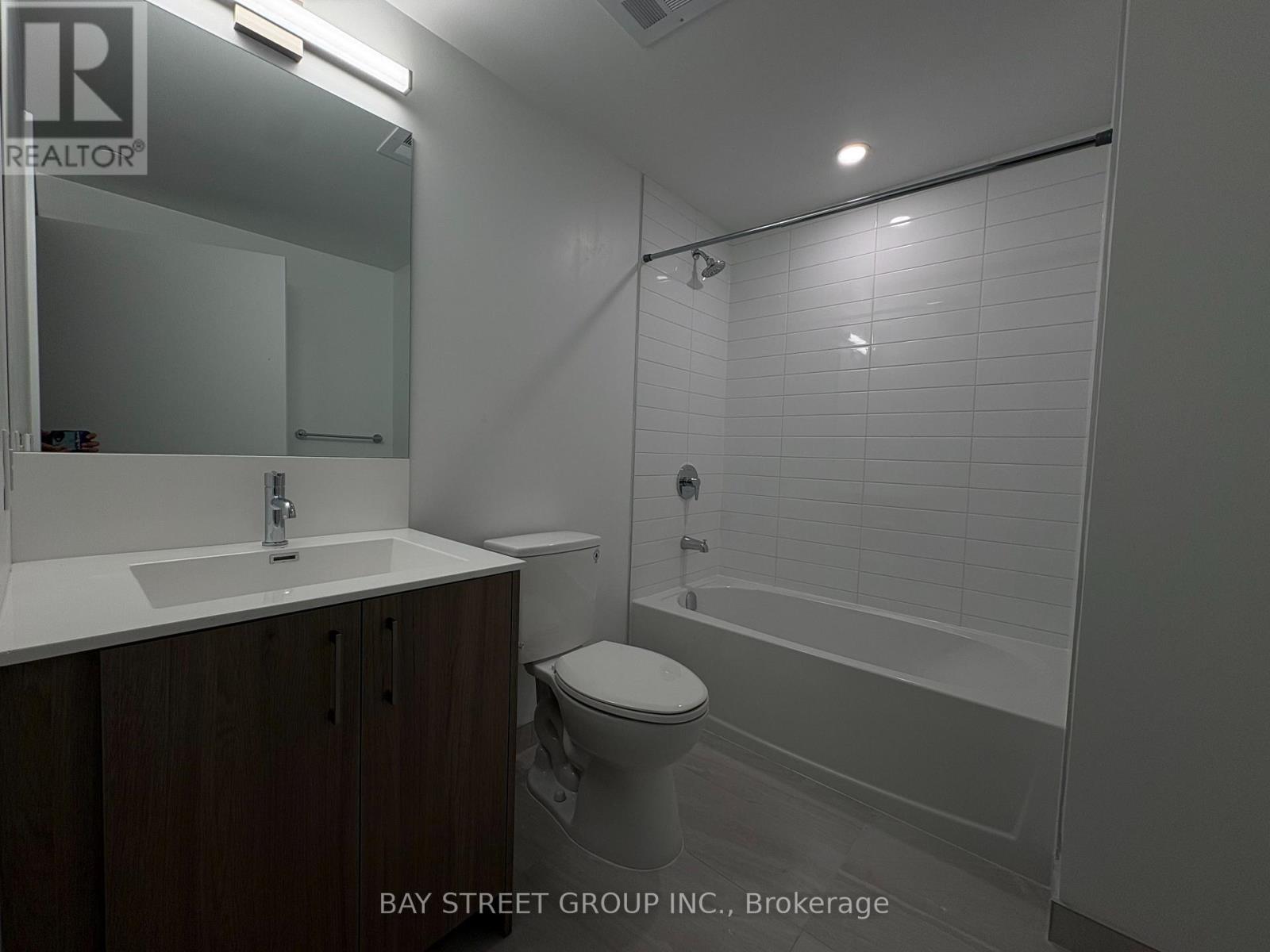 1717 - 4010 Eglinton Avenue W, Toronto, Ontario  M9A 0G5 - Photo 11 - W14034372