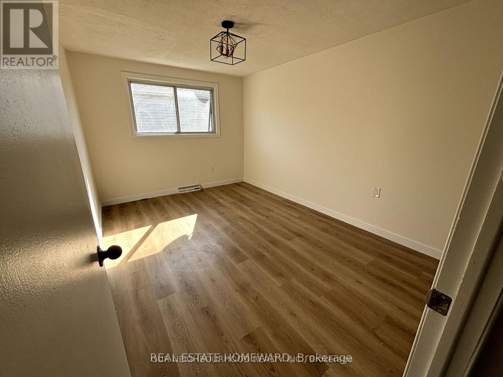 Unit A - 107 Endicott Terrace, Welland, Ontario  L3C 5S3 - Photo 10 - X14034350