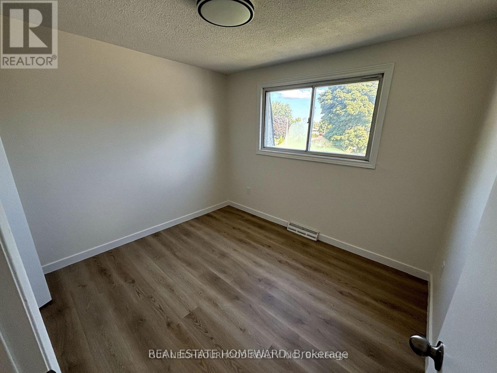 Unit A - 107 Endicott Terrace, Welland, Ontario  L3C 5S3 - Photo 13 - X14034350