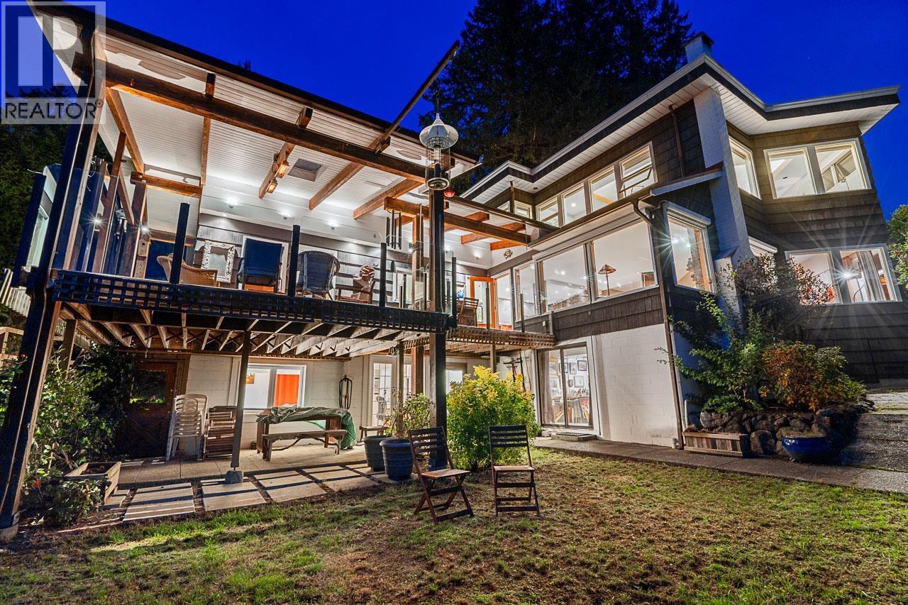 2215 Chairlift Road, West Vancouver, British Columbia  V7S 2T4 - Photo 30 - R3174900