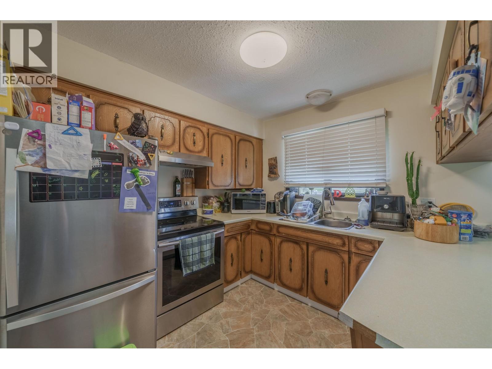 720 CARIBOO TRAIL