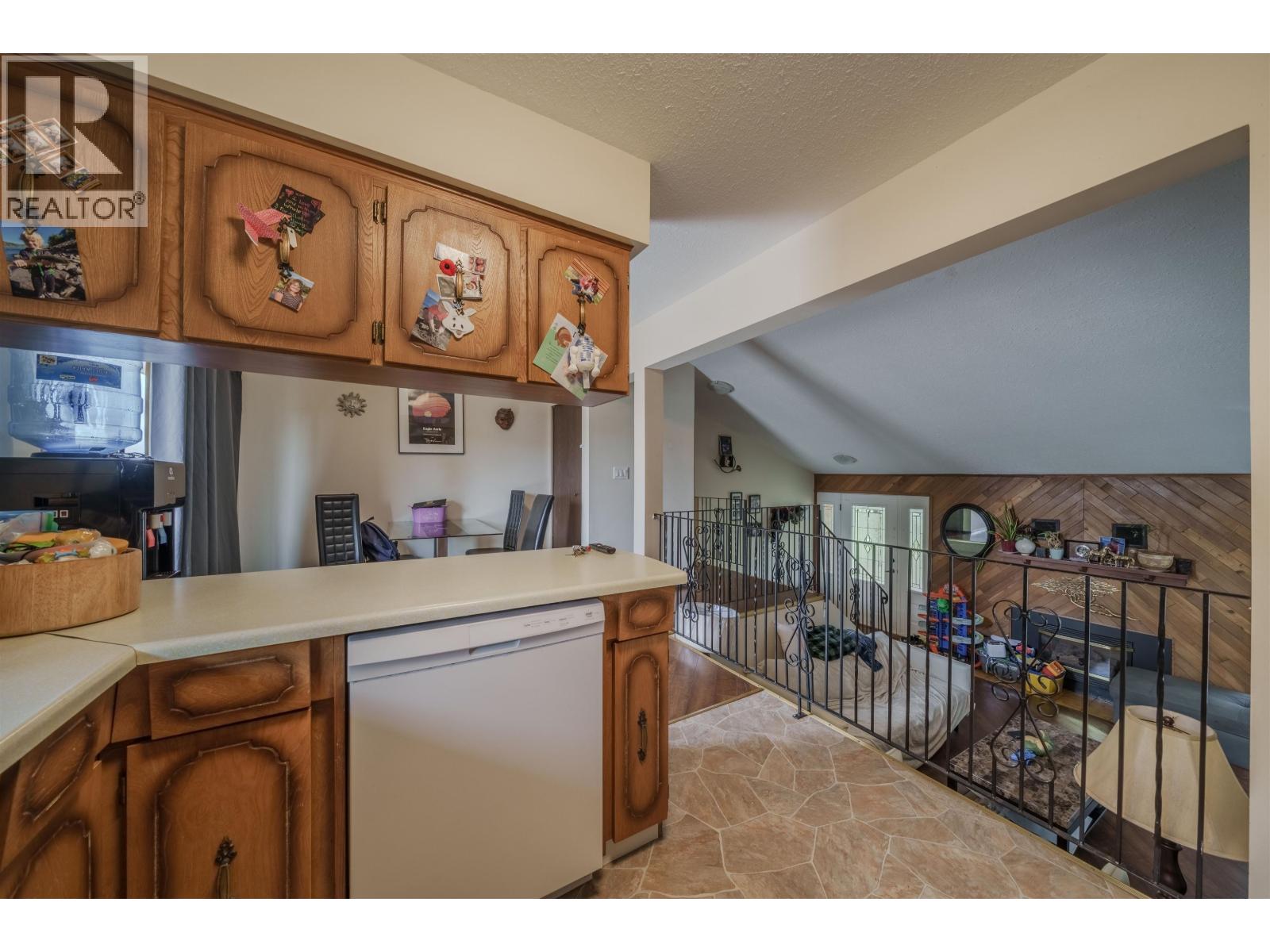 720 CARIBOO TRAIL