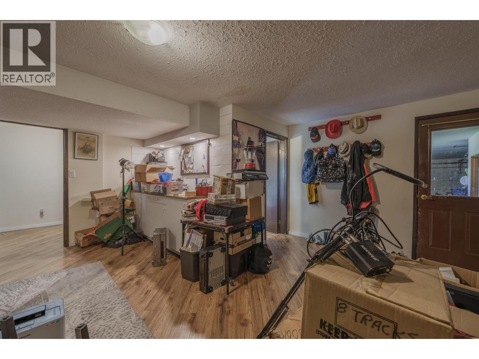 720 CARIBOO TRAIL