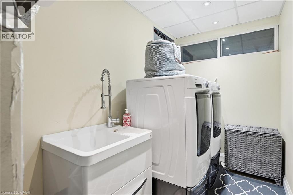 5474 Schueller Crescent, Burlington, Ontario  L7L 3T2 - Photo 32 - 40868341