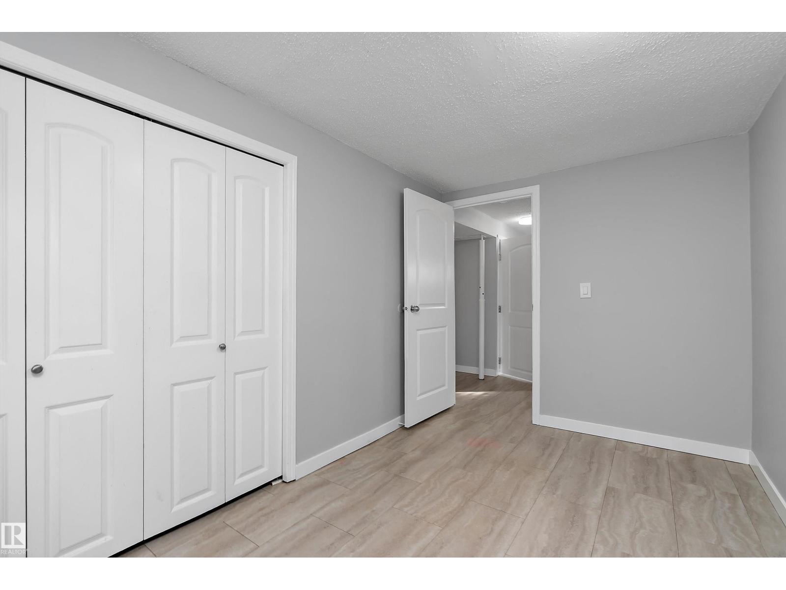 8612 30 AV NW NW