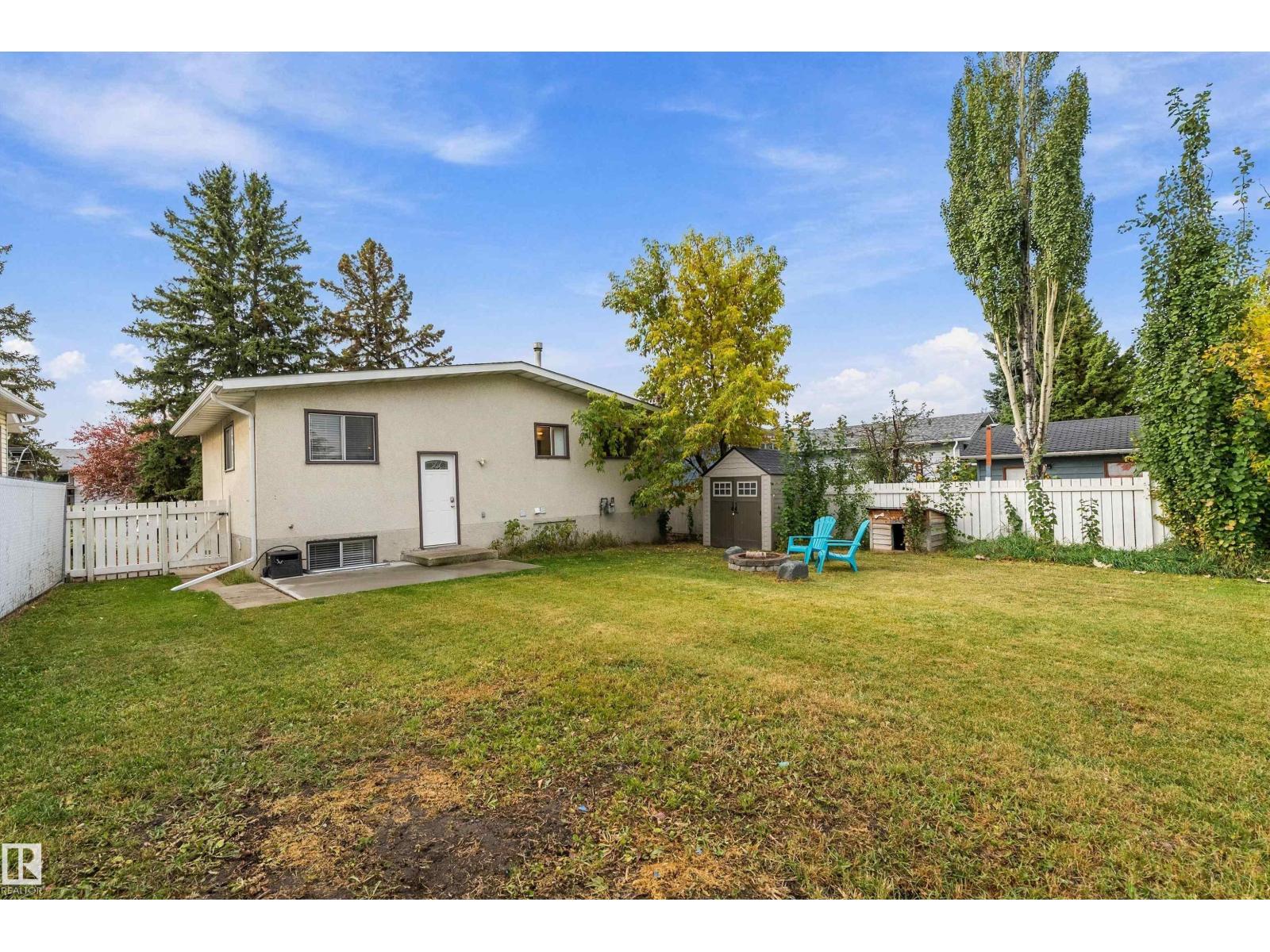 8612 30 AV NW NW