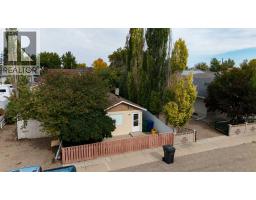 1207 41 Avenue N, Lethbridge, Alberta
