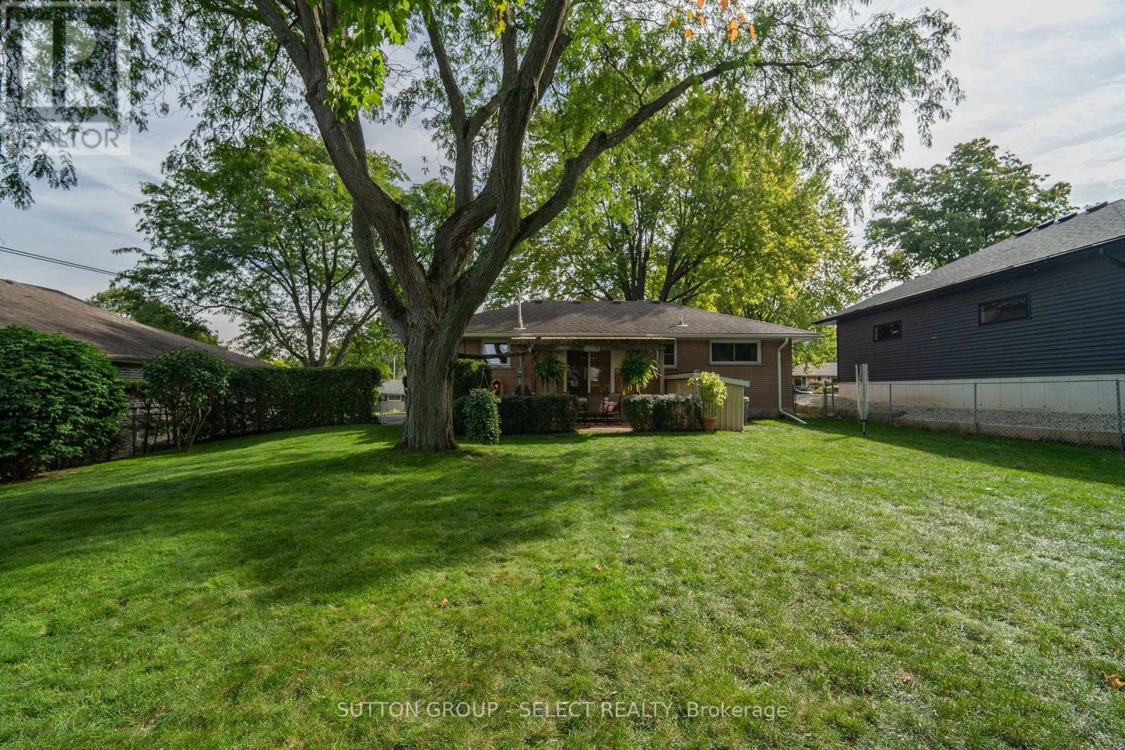 379 Willard Crescent, London South, Ontario  N6K 2H8 - Photo 26 - X14032802