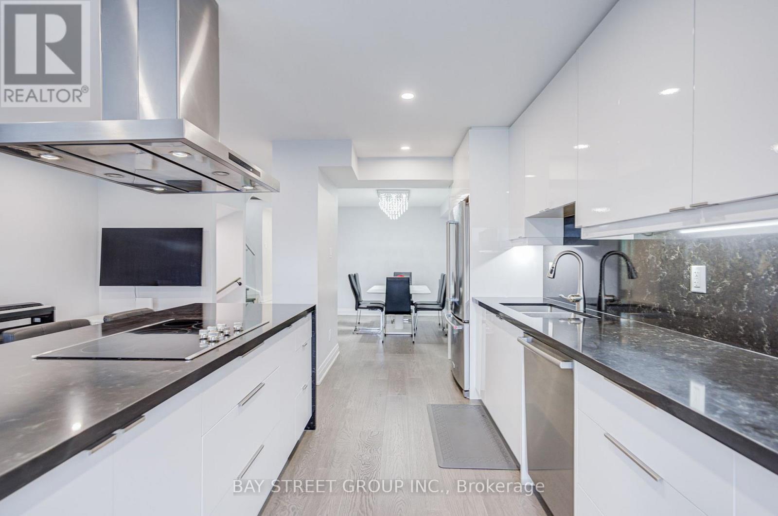 47 Becca Hall Trail, Toronto, Ontario  M1V 2T7 - Photo 16 - E14034464