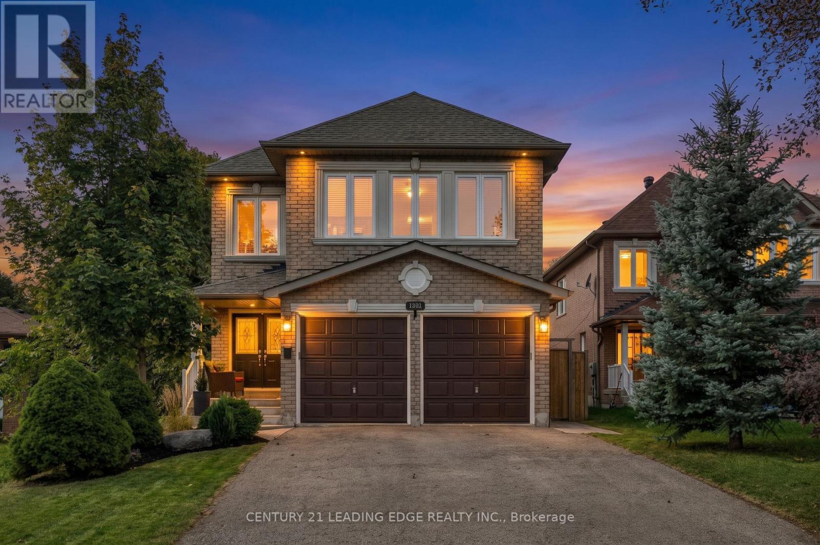 1952 SPRUCE HILL ROAD, Pickering, Ontario