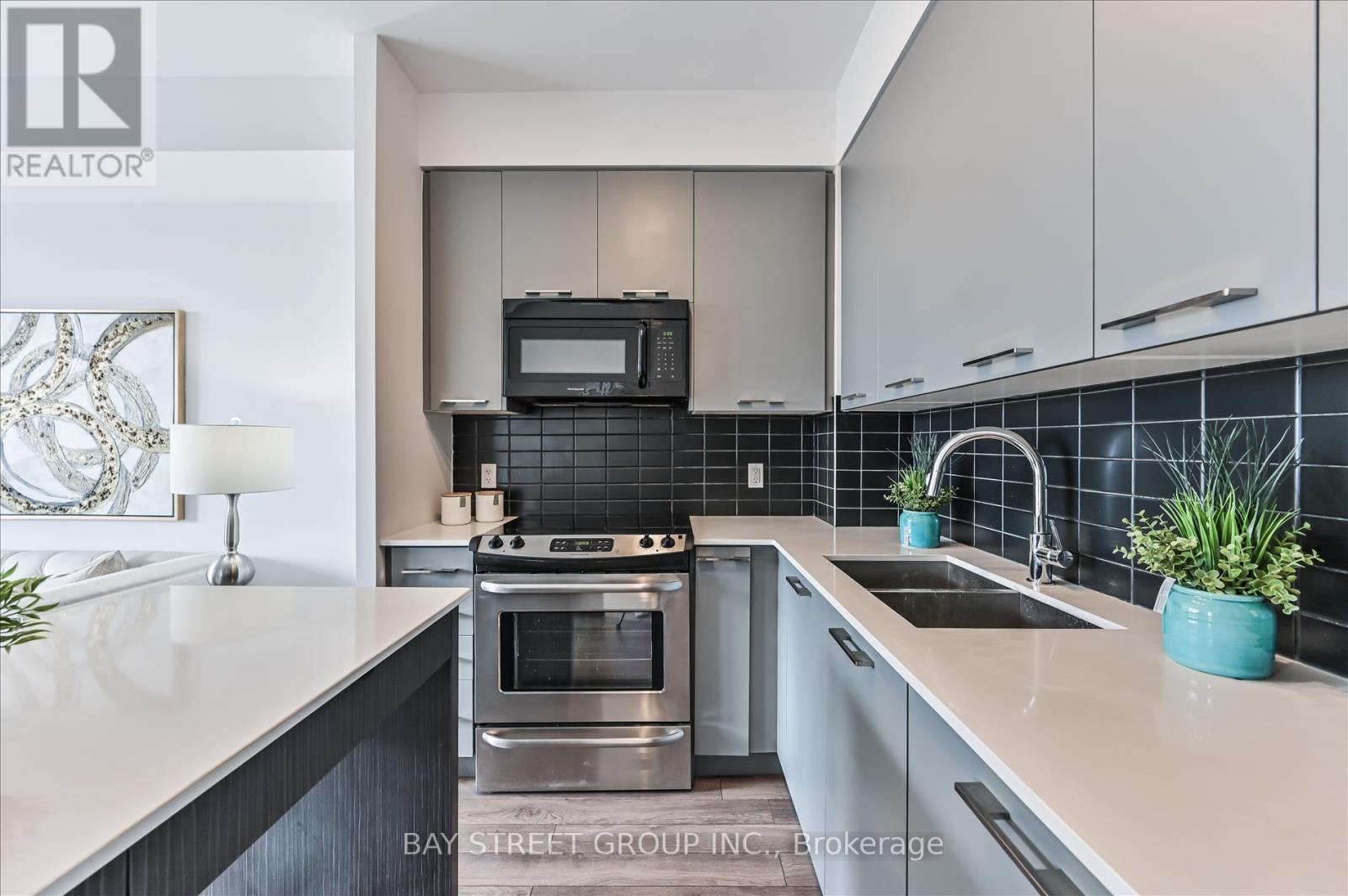 529 - 9471 Yonge Street, Richmond Hill, Ontario  L4C 1V4 - Photo 6 - N14034398