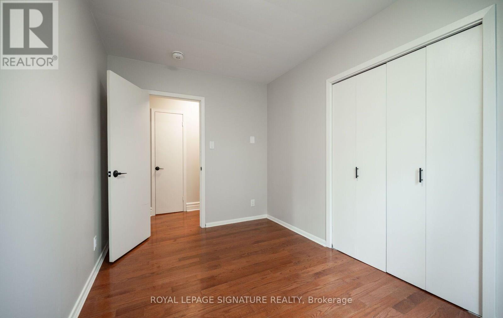 Upper - 16 Eleanor Court, Guelph (Grange Road), Ontario  N1E 1S8 - Photo 32 - X14034410