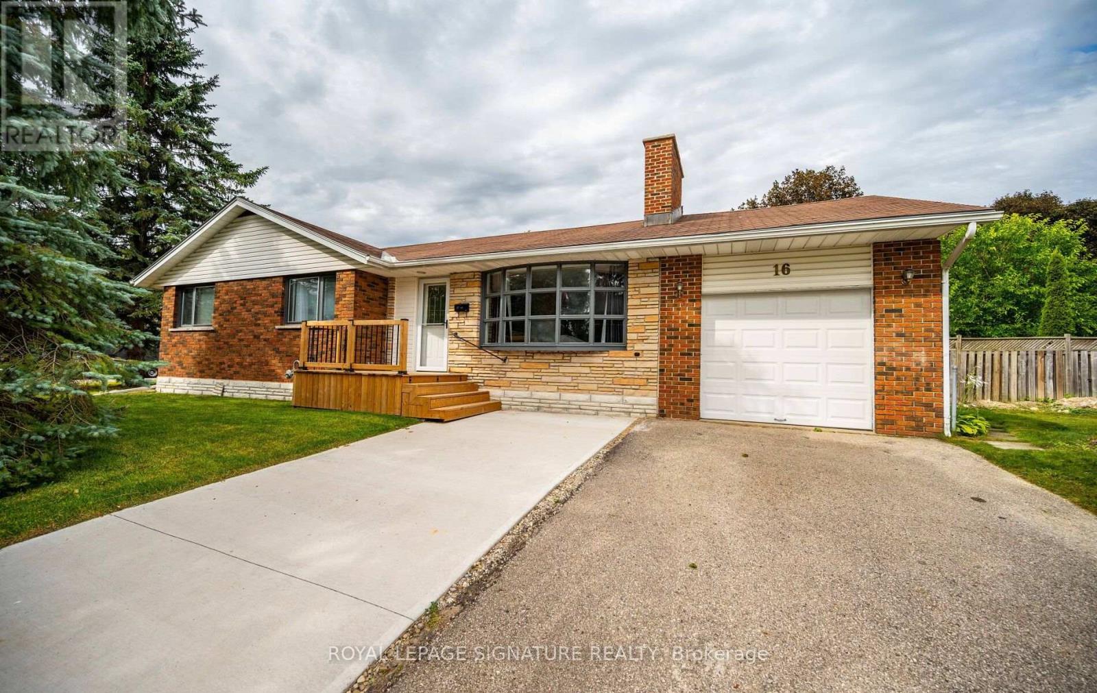 Upper - 16 Eleanor Court, Guelph (Grange Road), Ontario  N1E 1S8 - Photo 5 - X14034410
