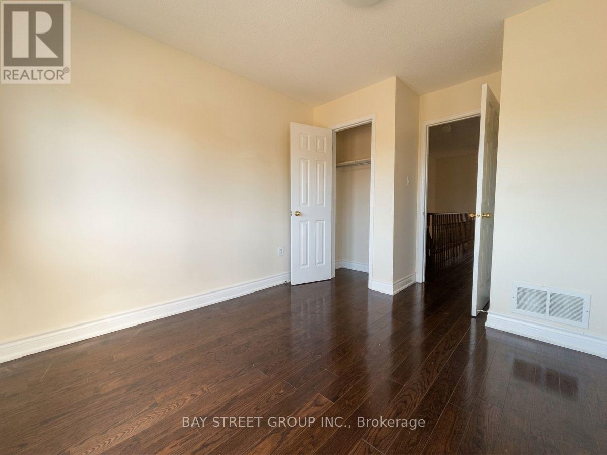 53 Tara Crescent, Markham, Ontario  L3S 4S8 - Photo 9 - N13703066