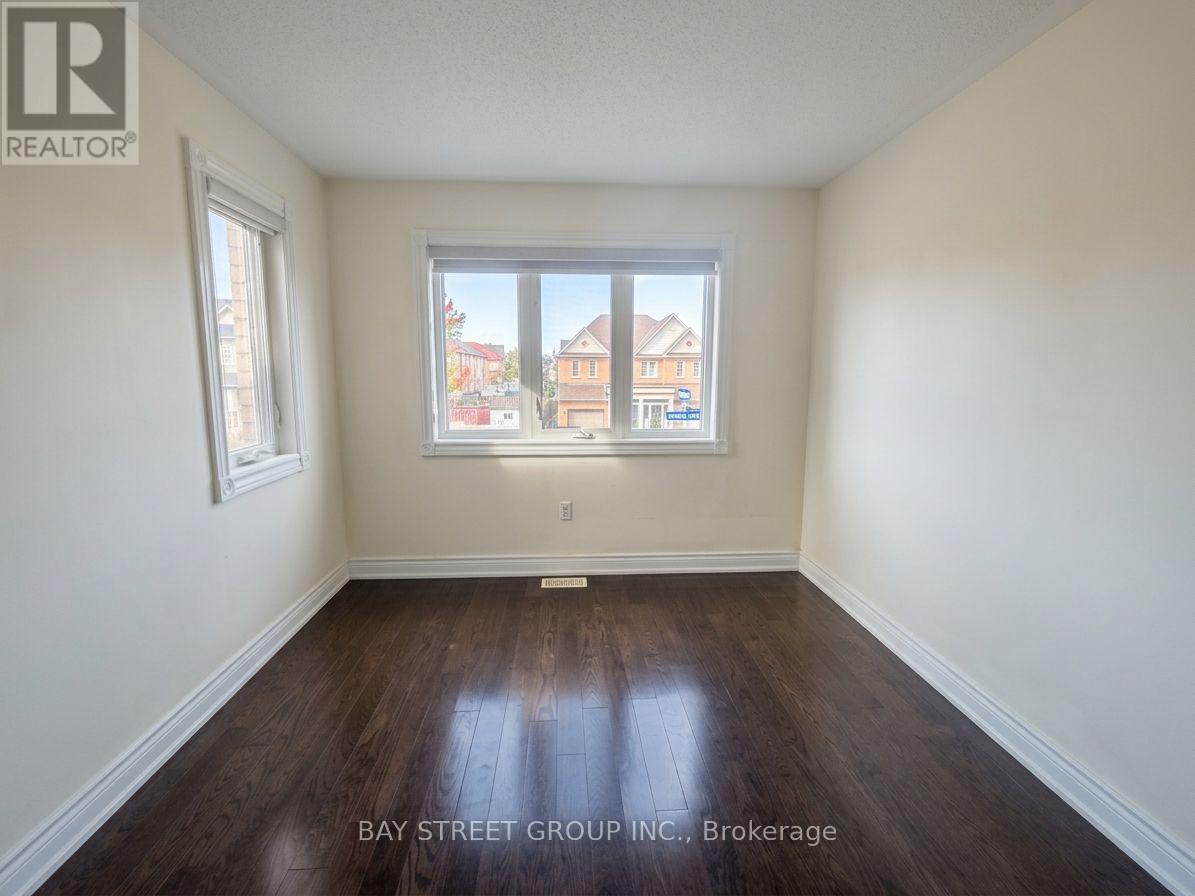 53 Tara Crescent, Markham, Ontario  L3S 4S8 - Photo 6 - N13703066