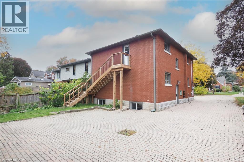 207 Sheldon Avenue N, Kitchener, Ontario  N2H 3M7 - Photo 35 - 40851852