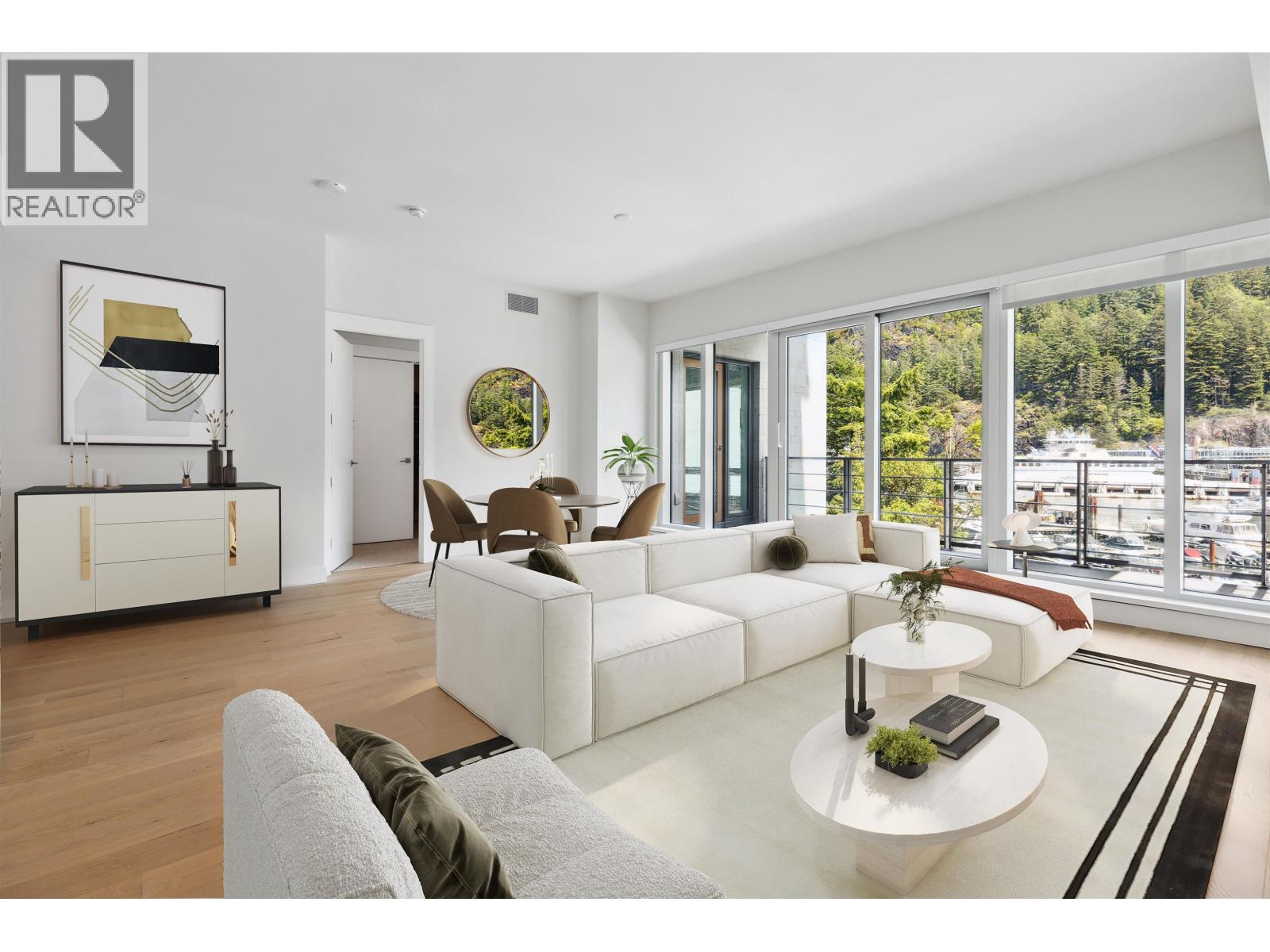 303 6707 Nelson Avenue, West Vancouver, British Columbia  V7W 0A4 - Photo 2 - R3175561